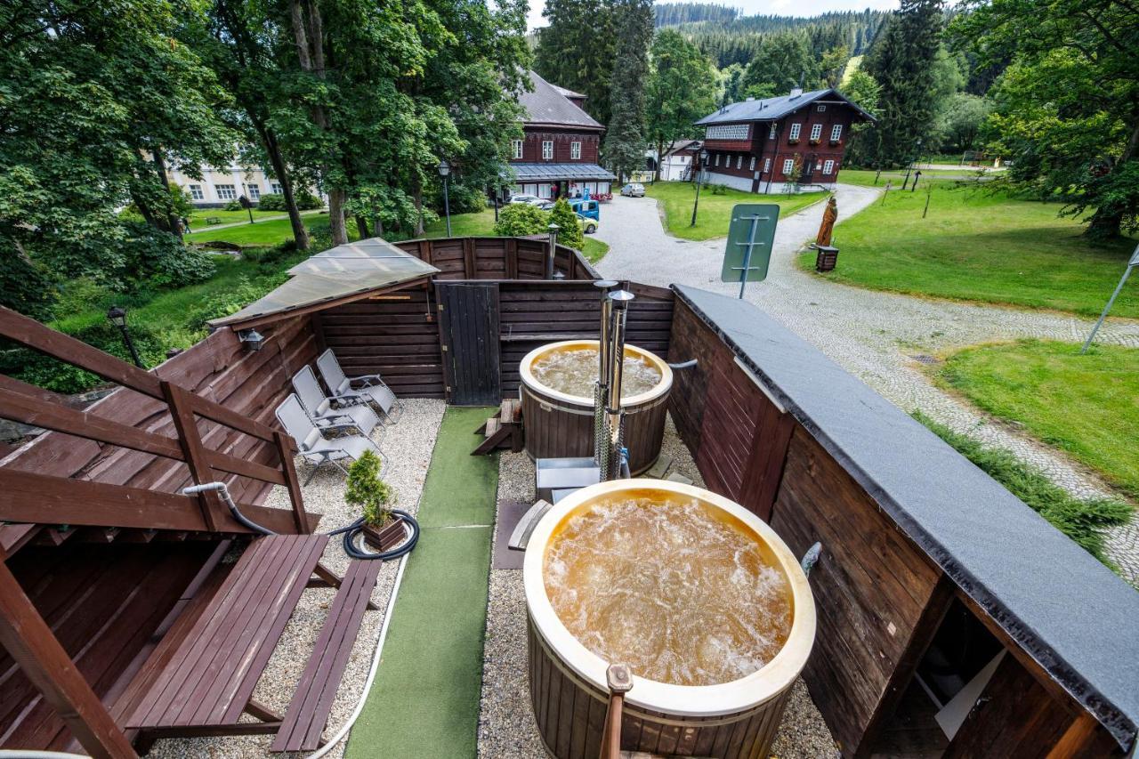 Hotel Dzban Karlova Studanka Exterior photo